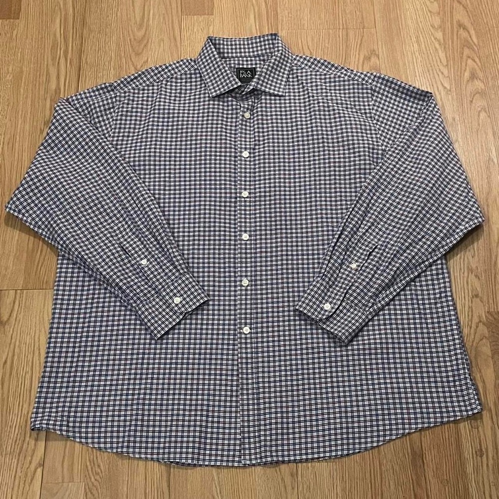 Jos A Bank Men’s XL Long Sleeve Button Down Shirt Traveler Tailored Fit Plaid